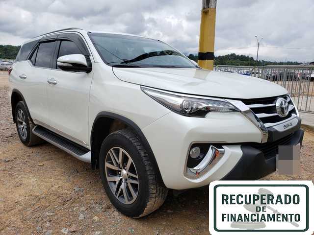 HILUX SW4 SRX 2.8 D-4D TU... 2017