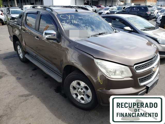 S10 CABINE DUPLA LTZ 2.4 FLEXPOWER 2013