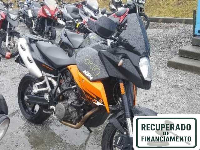 990 SUPER MOTO T 2010
