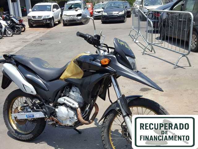 XRE 300 2011