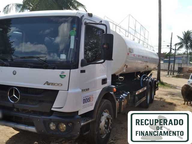Caminhão MB2730 Mercedes Benz 2019