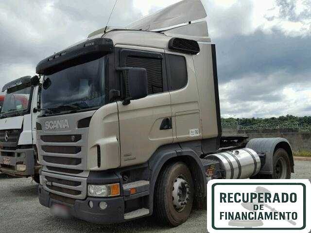 Caminhões e Rebocadore... R 400 2013
